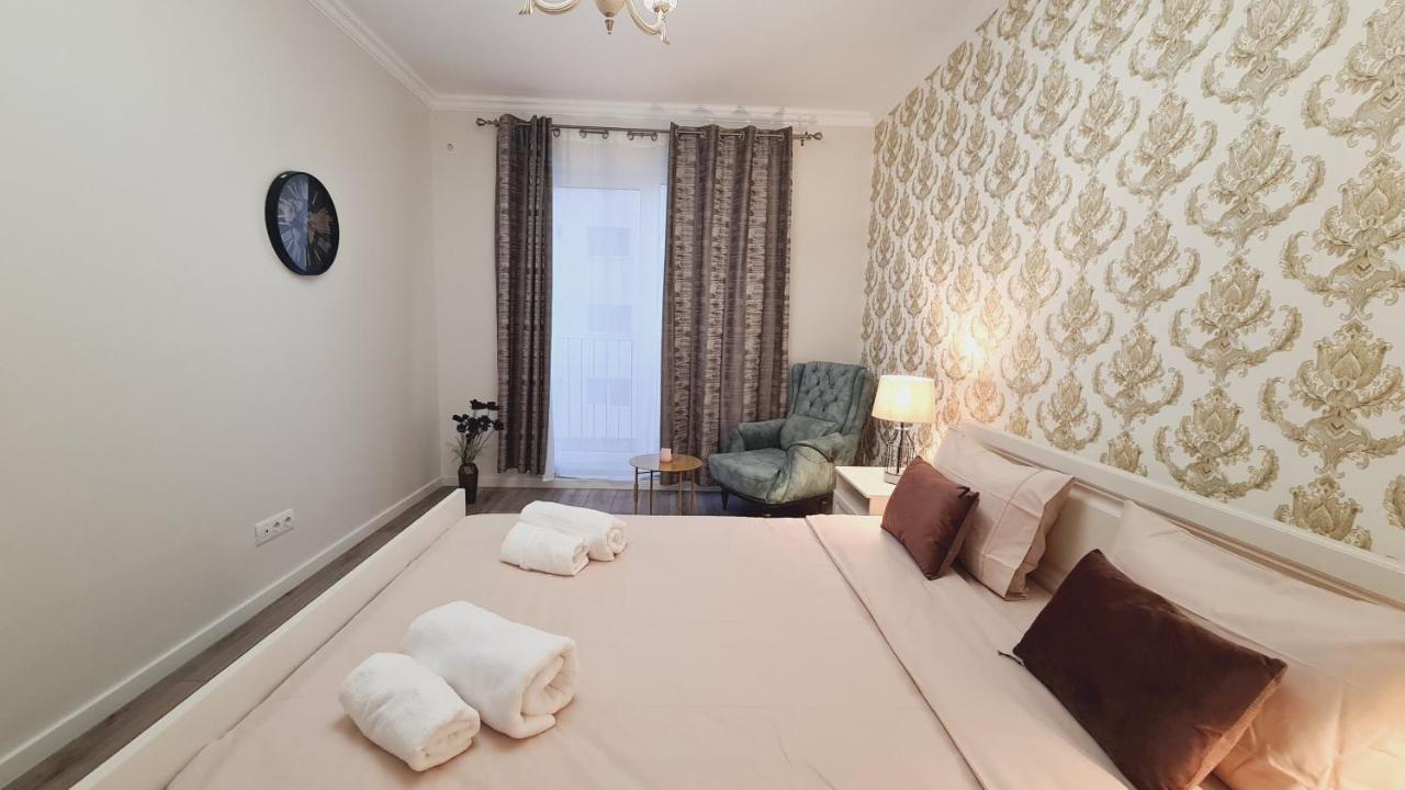 Appartement 5* Luxury Near Avram Iancu Sq New. Private Parking à Cluj-Napoca Extérieur photo