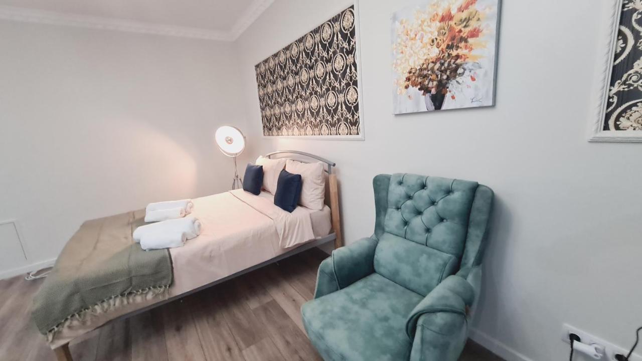 Appartement 5* Luxury Near Avram Iancu Sq New. Private Parking à Cluj-Napoca Extérieur photo